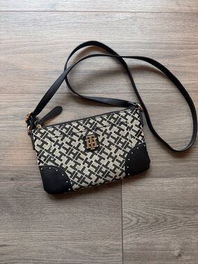 Tommy Hilfiger Black & Cream Monogram Crossbody with Gold Logo